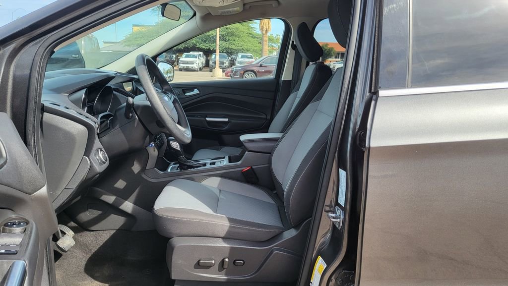 Used 2018 Ford Escape SE w/ SE Sync 3 Package image 24