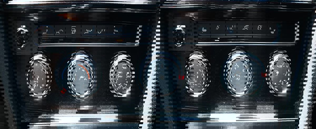 Used 2019 Volkswagen GTI SE w/ SE Experience Package image 46