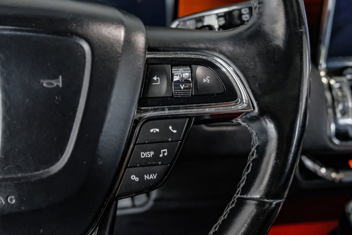 Used 2020 Lincoln Navigator L Reserve image 17