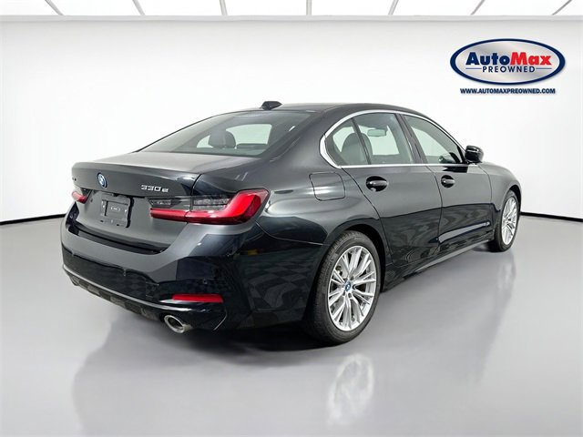 Used 2024 BMW 330e xDrive w/ Convenience Package image 2