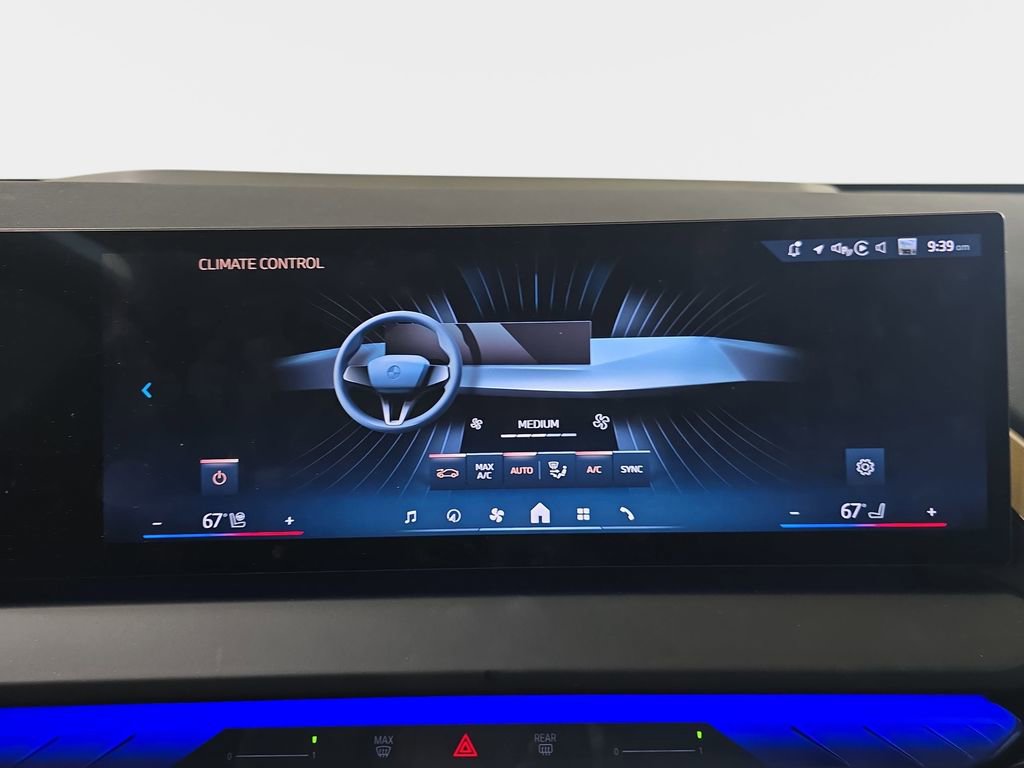 Used 2025 BMW X3 xDrive30i w/ Convenience Package image 25