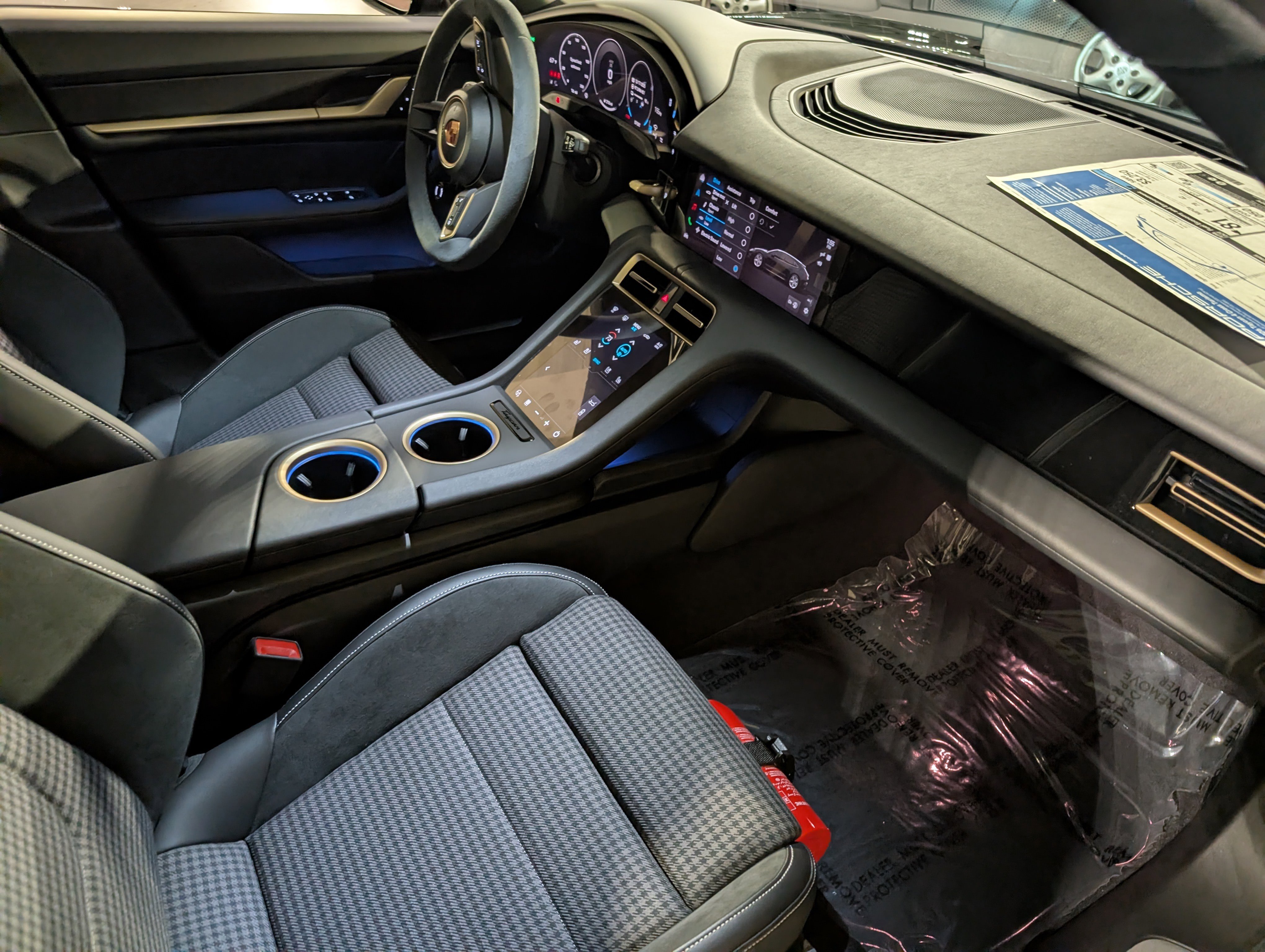 New 2026 Porsche Taycan 4 Cross Turismo image 29