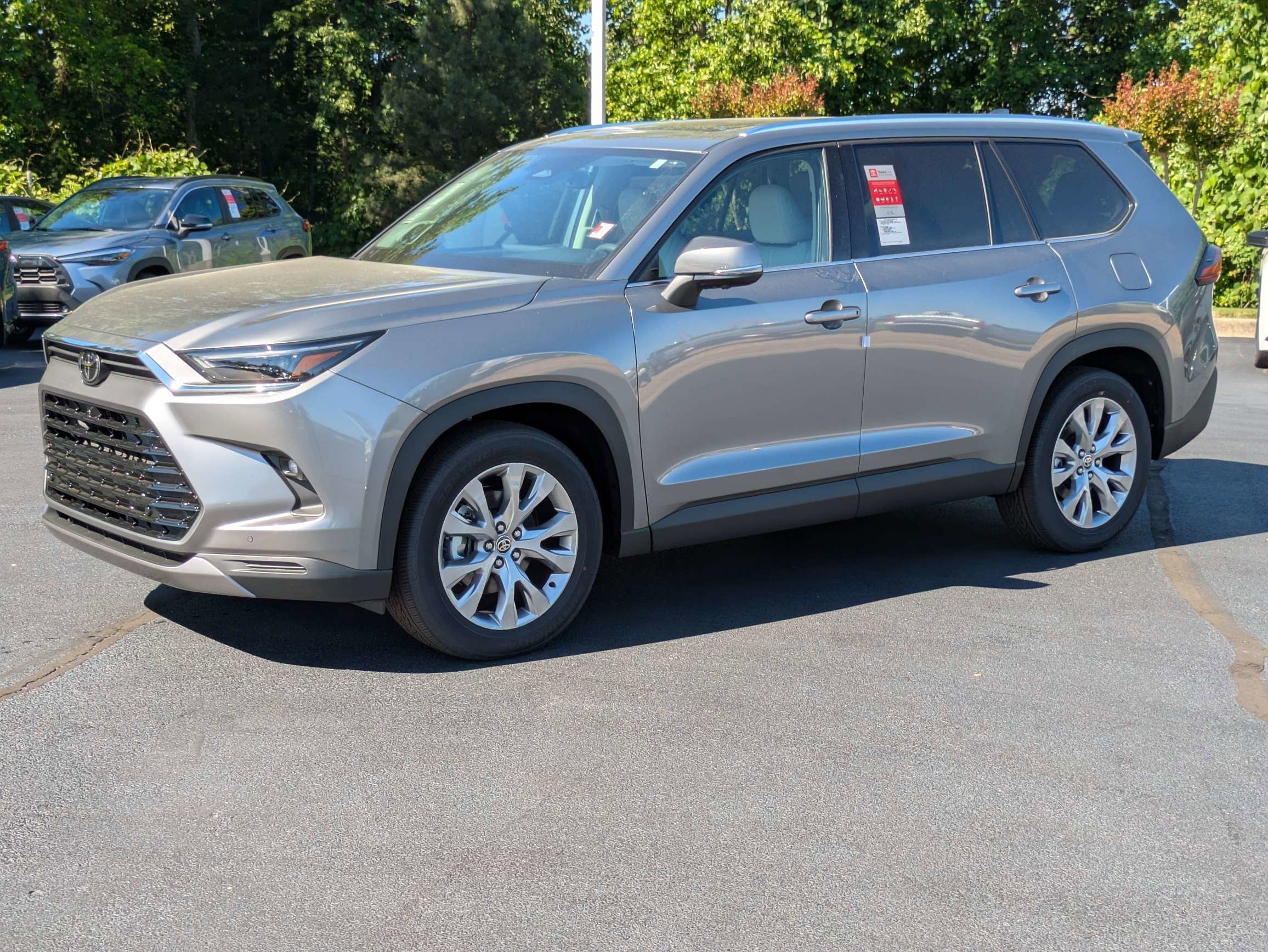 New 2026 Toyota Grand Highlander FWD image 9