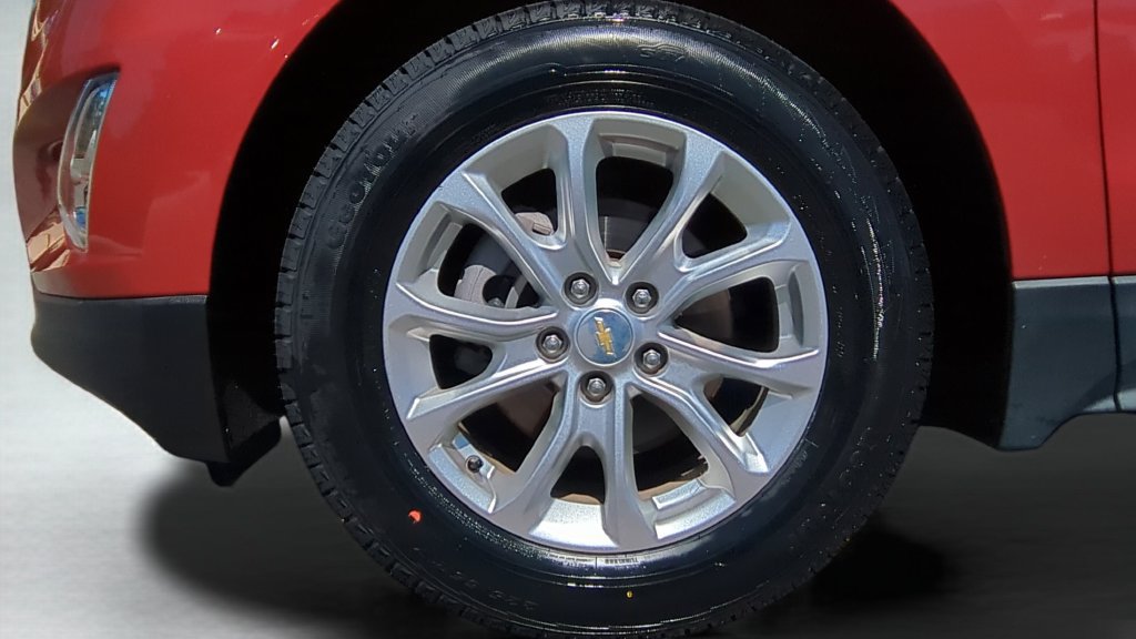 Used 2020 Chevrolet Equinox LS w/ LS Convenience Package FWD image 25