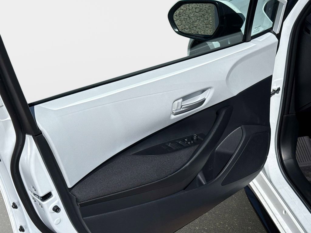 New 2026 Toyota Corolla SE image 17