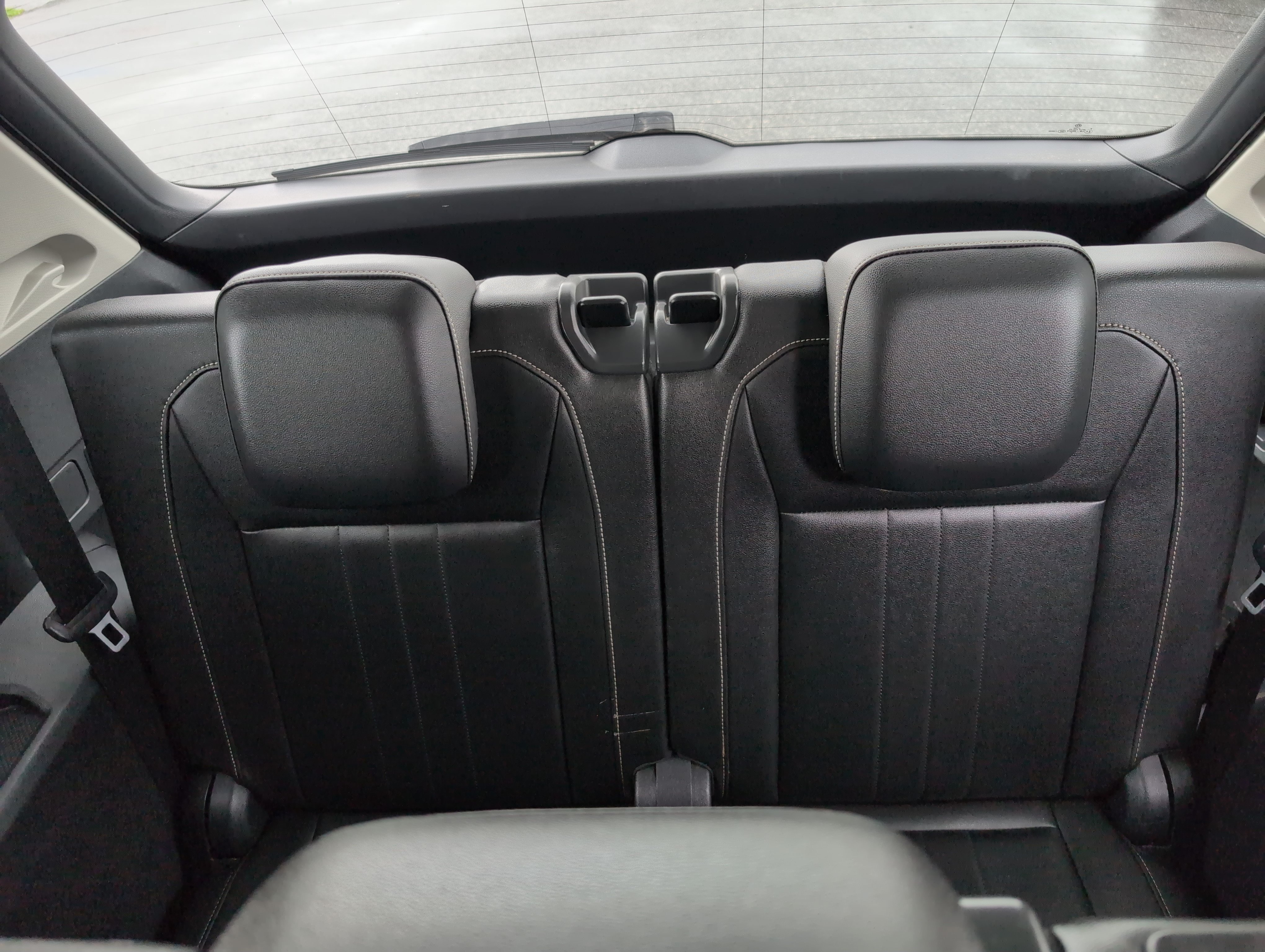 Used 2023 Volkswagen Tiguan SE FWD image 30