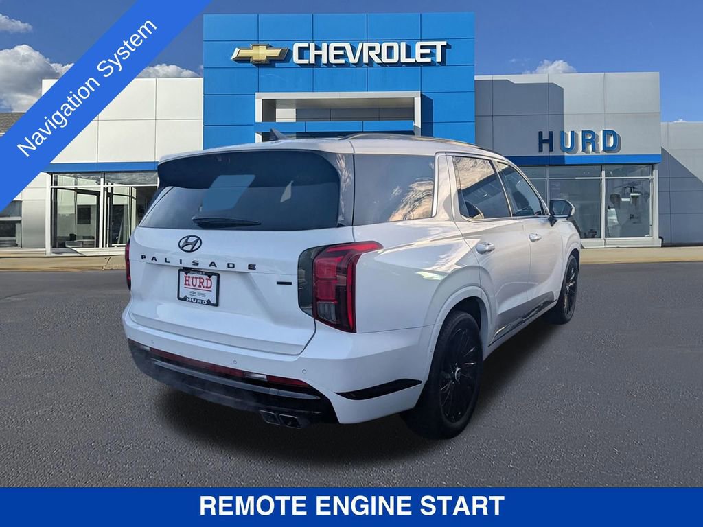 Used 2024 Hyundai Palisade Calligraphy image 3