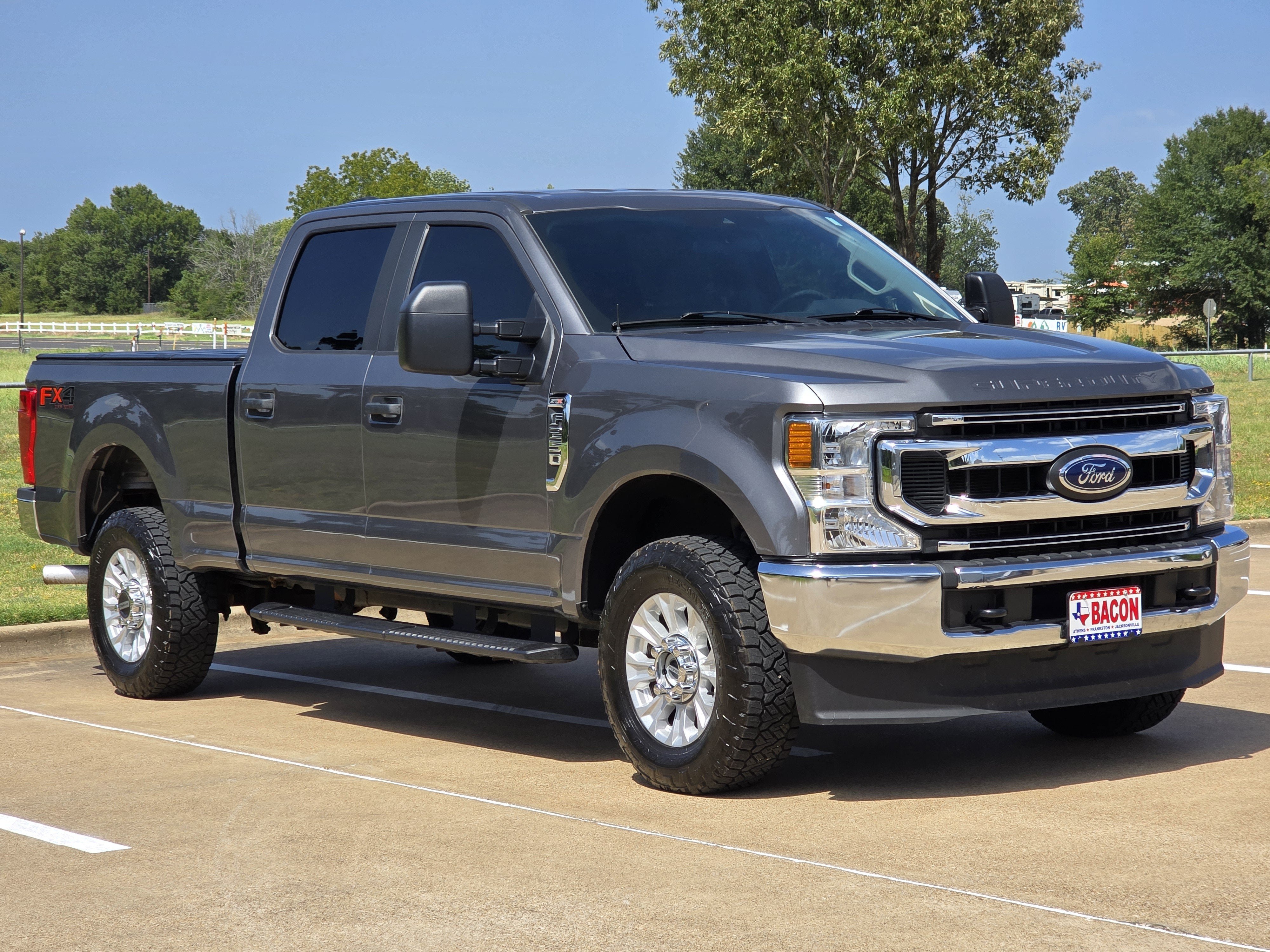 Used 2021 Ford F250 XL w/ STX Appearance Package AWD/4WD image 3