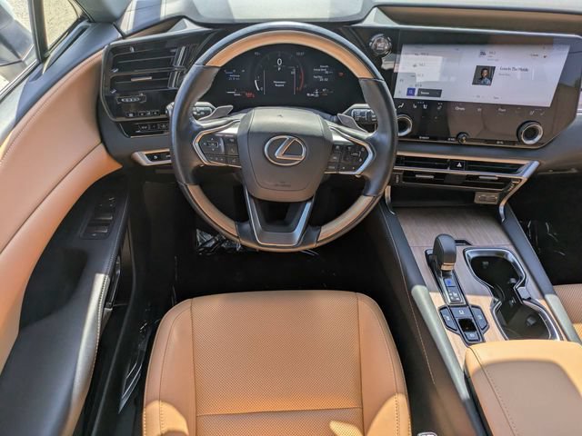 Used 2025 Lexus RX 350 Premium w/ Accessory Package (Z1) FWD image 14