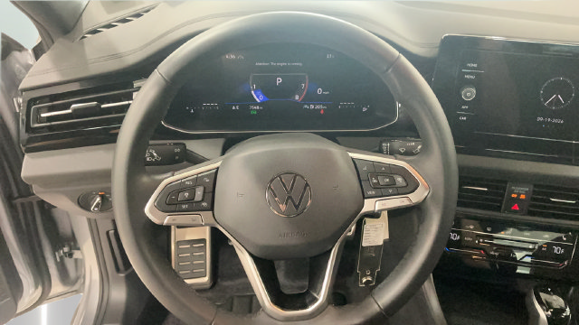 Used 2026 Volkswagen Jetta Sport FWD image 18