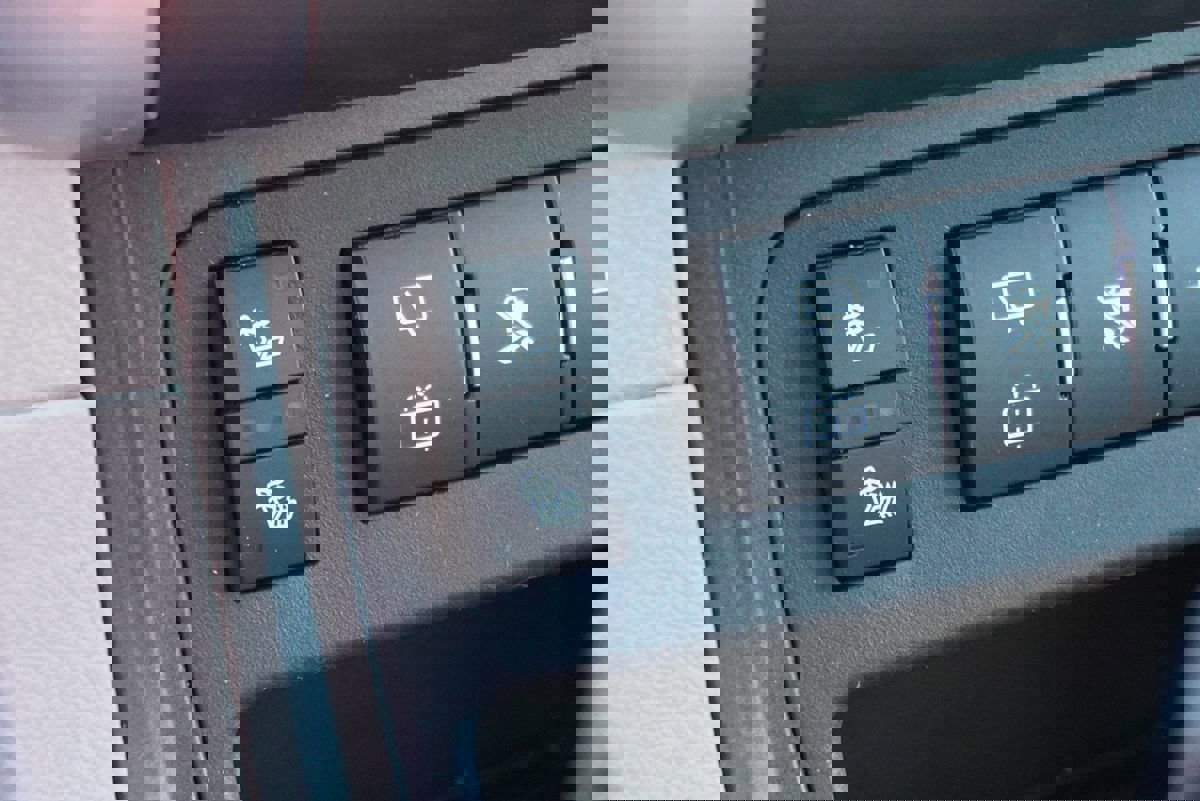 Used 2011 Chevrolet Traverse LT w/ Personal Connectivity Package image 33