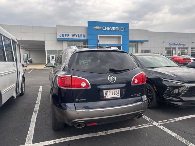 Used 2011 Buick Enclave CXL image 10
