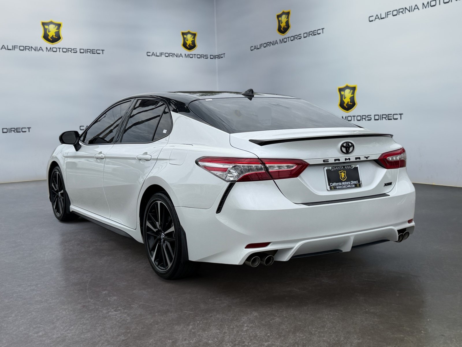 Used 2020 Toyota Camry XSE w/ Blackout Package FWD image 7