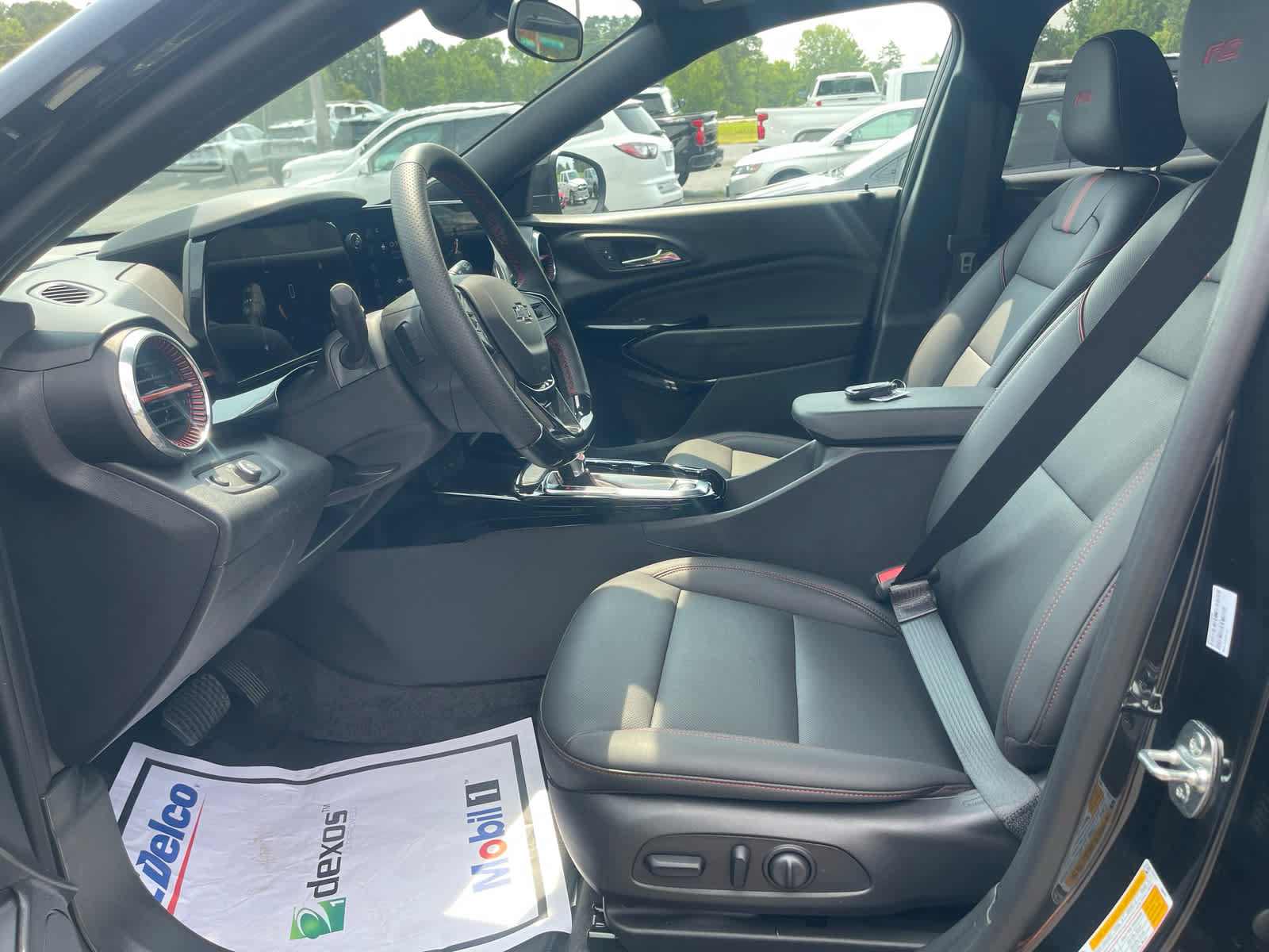 New 2026 Chevrolet Trax RS w/ Driver Confidence Package FWD image 11