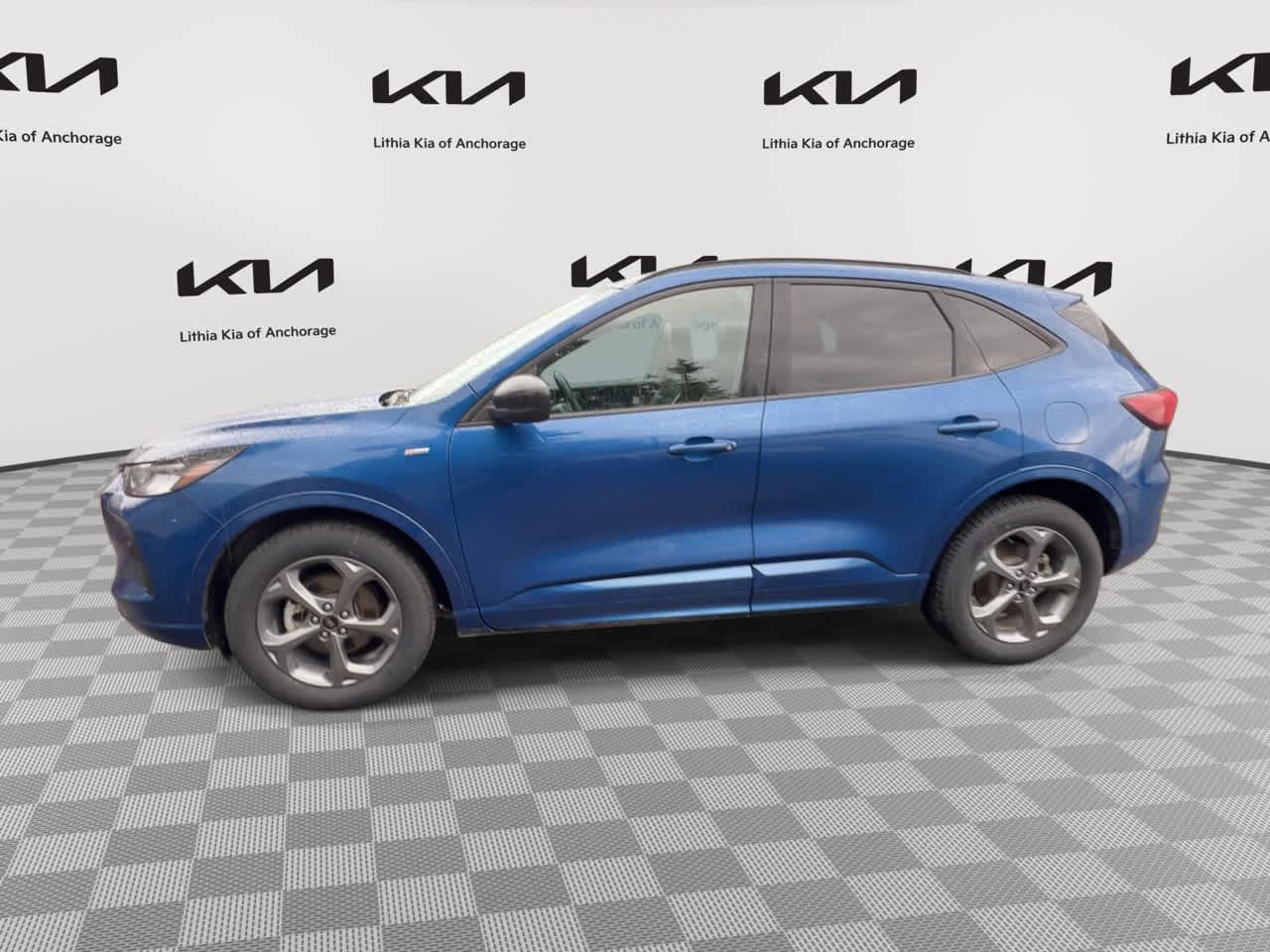 Used 2023 Ford Escape ST-Line AWD/4WD image 5