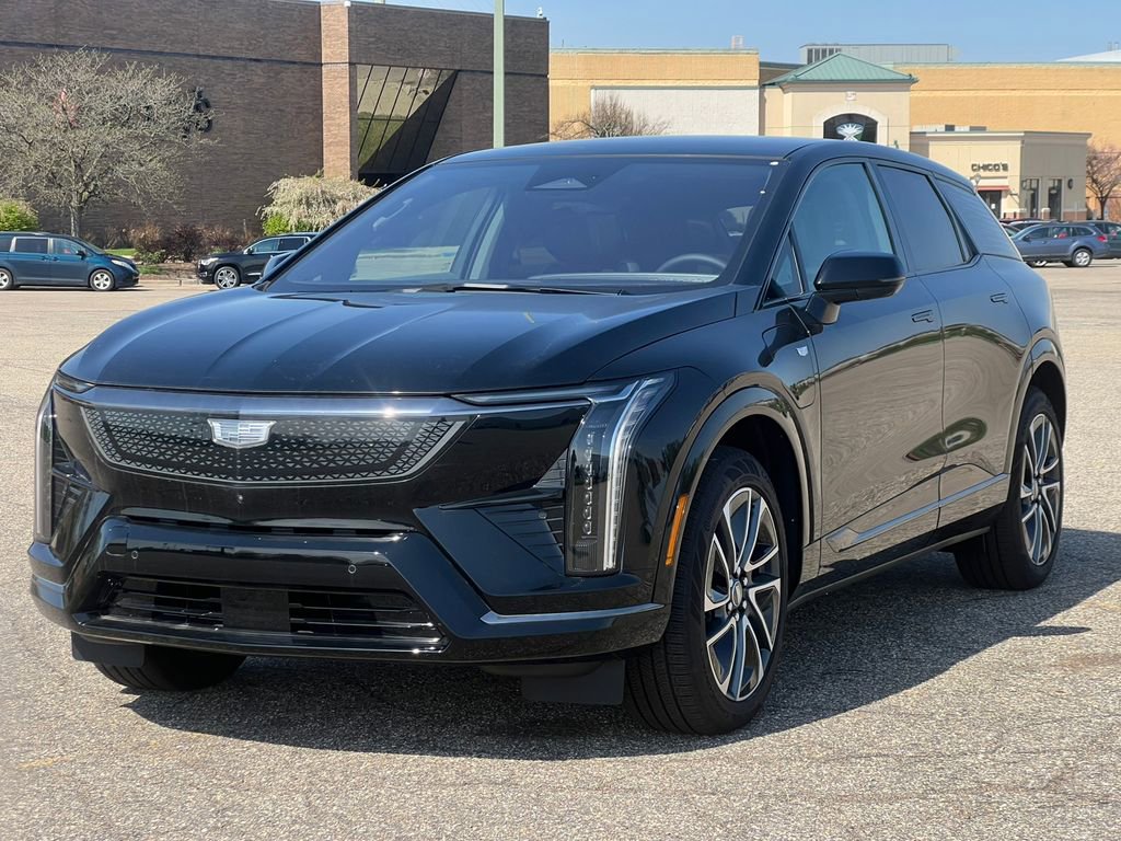 New 2025 Cadillac Optiq Sport 1 AWD/4WD image 40