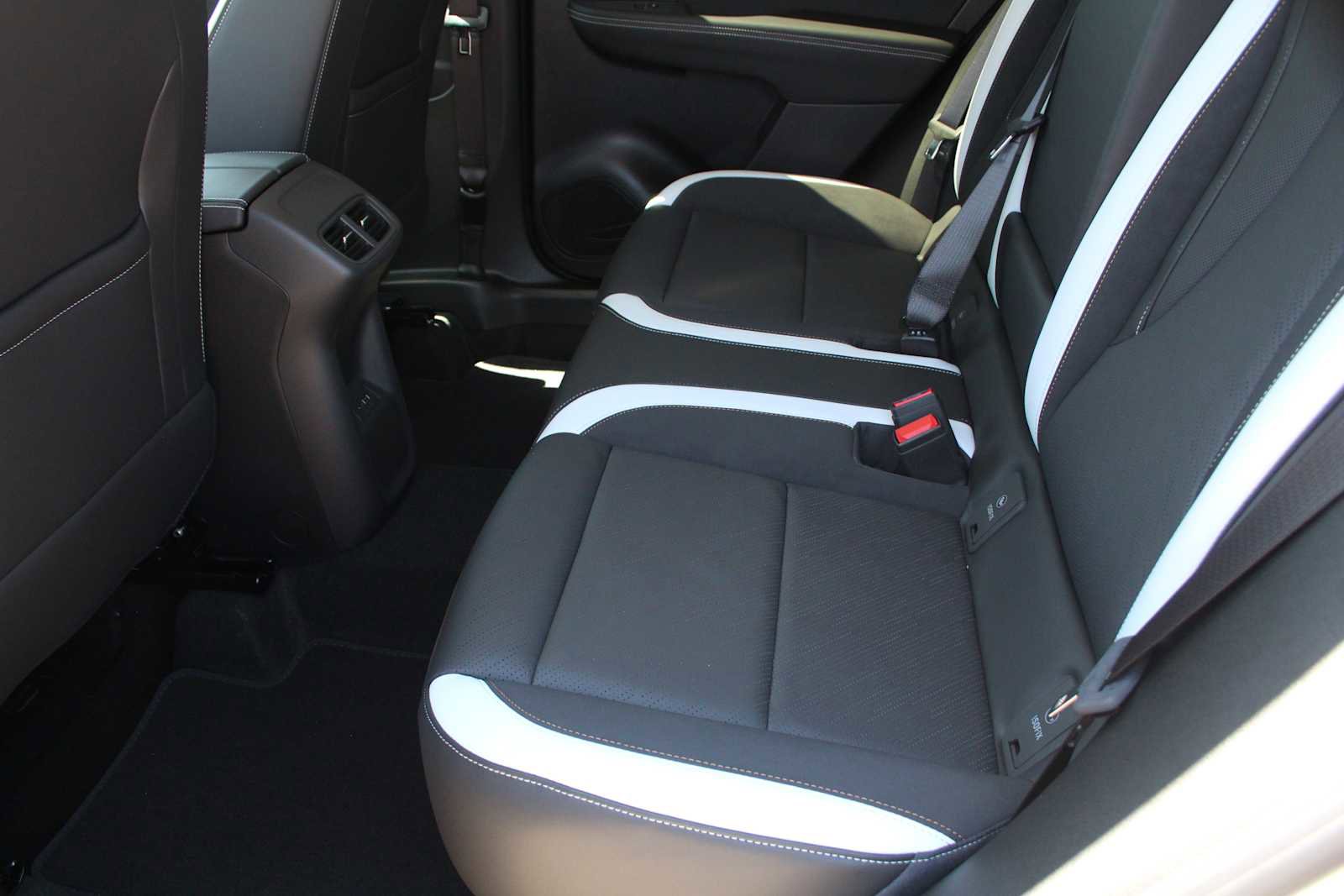 New 2026 Buick Envision Sport Touring AWD/4WD image 21