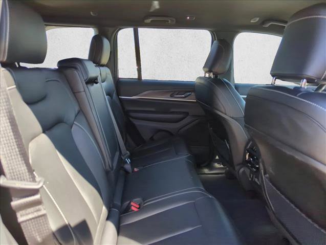 Used 2024 Jeep Grand Cherokee Limited w/ Trailer Tow Package image 22