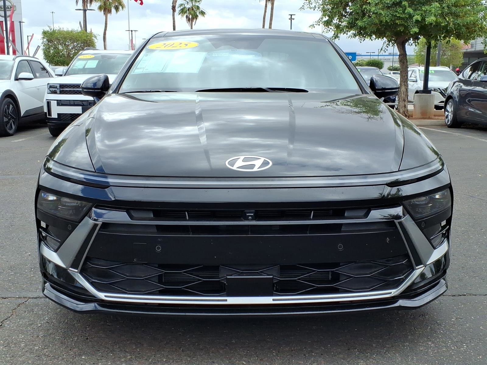 Certified 2025 Hyundai Sonata Limited FWD image 8