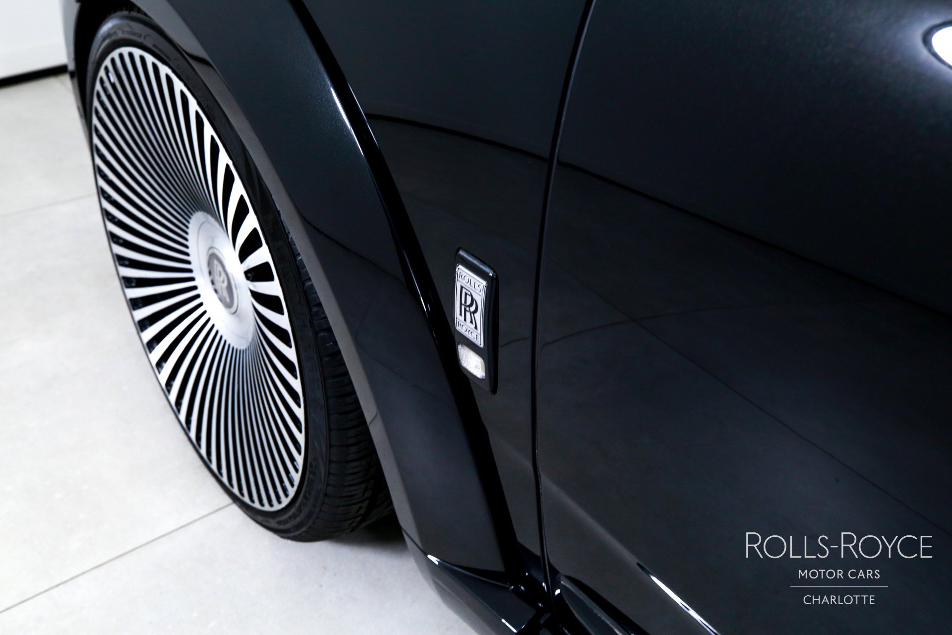 Used 2022 Rolls-Royce Cullinan image 44