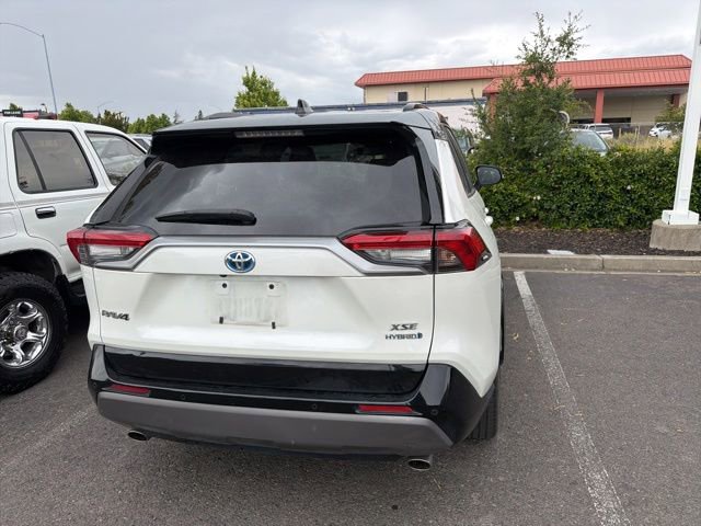 Used 2021 Toyota RAV4 XSE AWD/4WD image 8