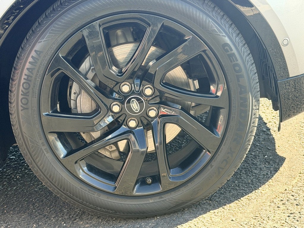 Used 2021 Land Rover Discovery S R-Dynamic AWD/4WD image 48