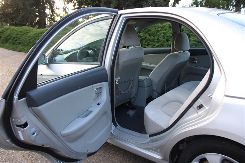 Used 2008 Kia Spectra EX FWD image 14