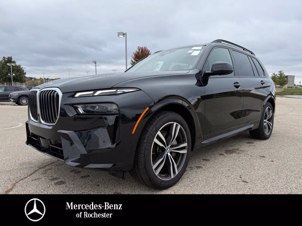 Used 2026 BMW X7 xDrive40i w/ M Sport Package AWD/4WD image 1