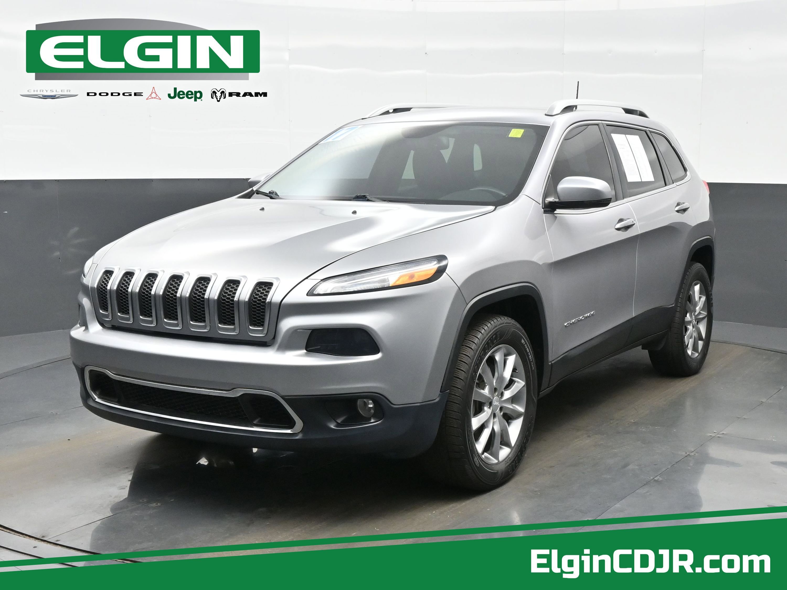 Used 2017 Jeep Cherokee Limited AWD/4WD image 1
