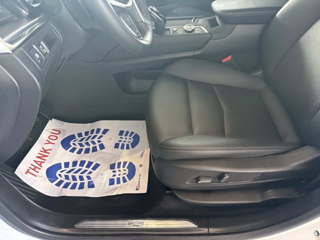 Certified 2024 Cadillac XT5 Luxury w/ LPO, Floor Liner Package AWD/4WD image 46