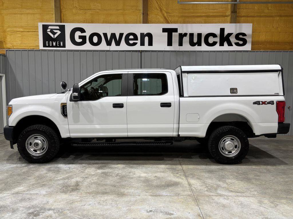 Used 2017 Ford F250 XL w/ Power Equipment Group image 2