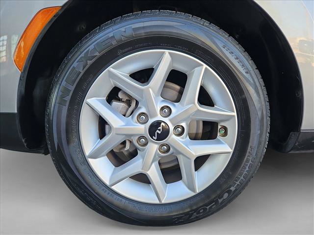 Used 2024 Kia Soul LX w/ Option Group 015 FWD image 22