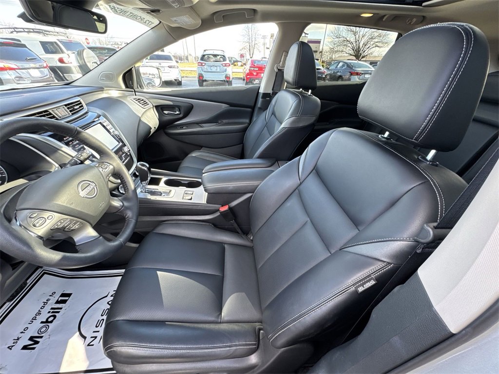 Used 2024 Nissan Murano SL image 11