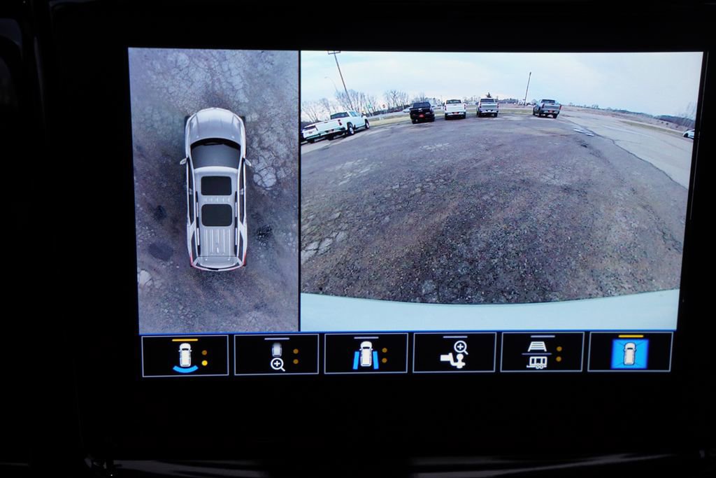 Certified 2023 Chevrolet Traverse High Country image 40