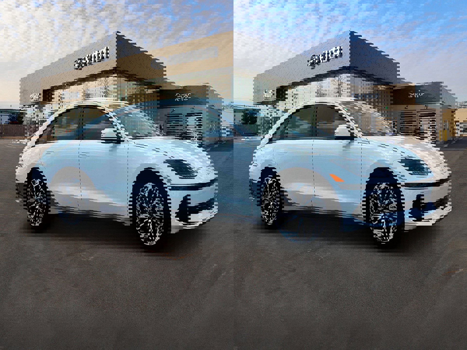 New 2025 Hyundai Ioniq 6 SEL image 10