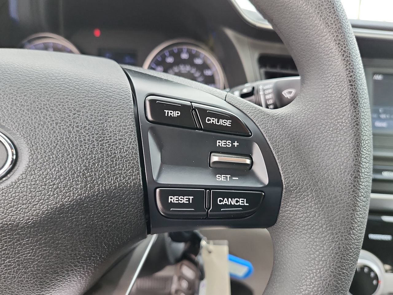 Used 2019 Hyundai Elantra SE FWD image 26
