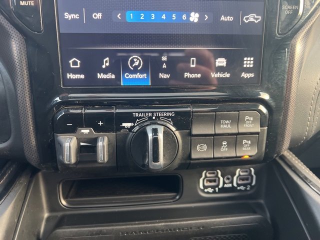 Used 2023 RAM 3500 Limited image 16