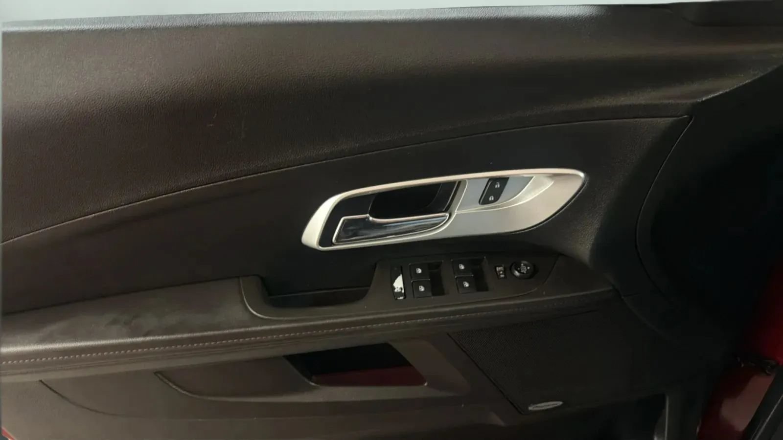Used 2015 Chevrolet Equinox LTZ FWD image 17