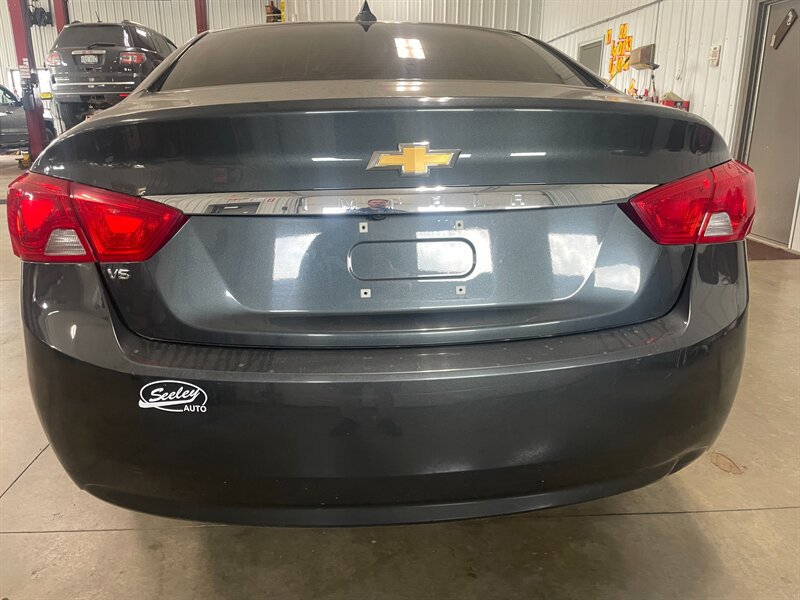 Used 2018 Chevrolet Impala LS FWD image 7