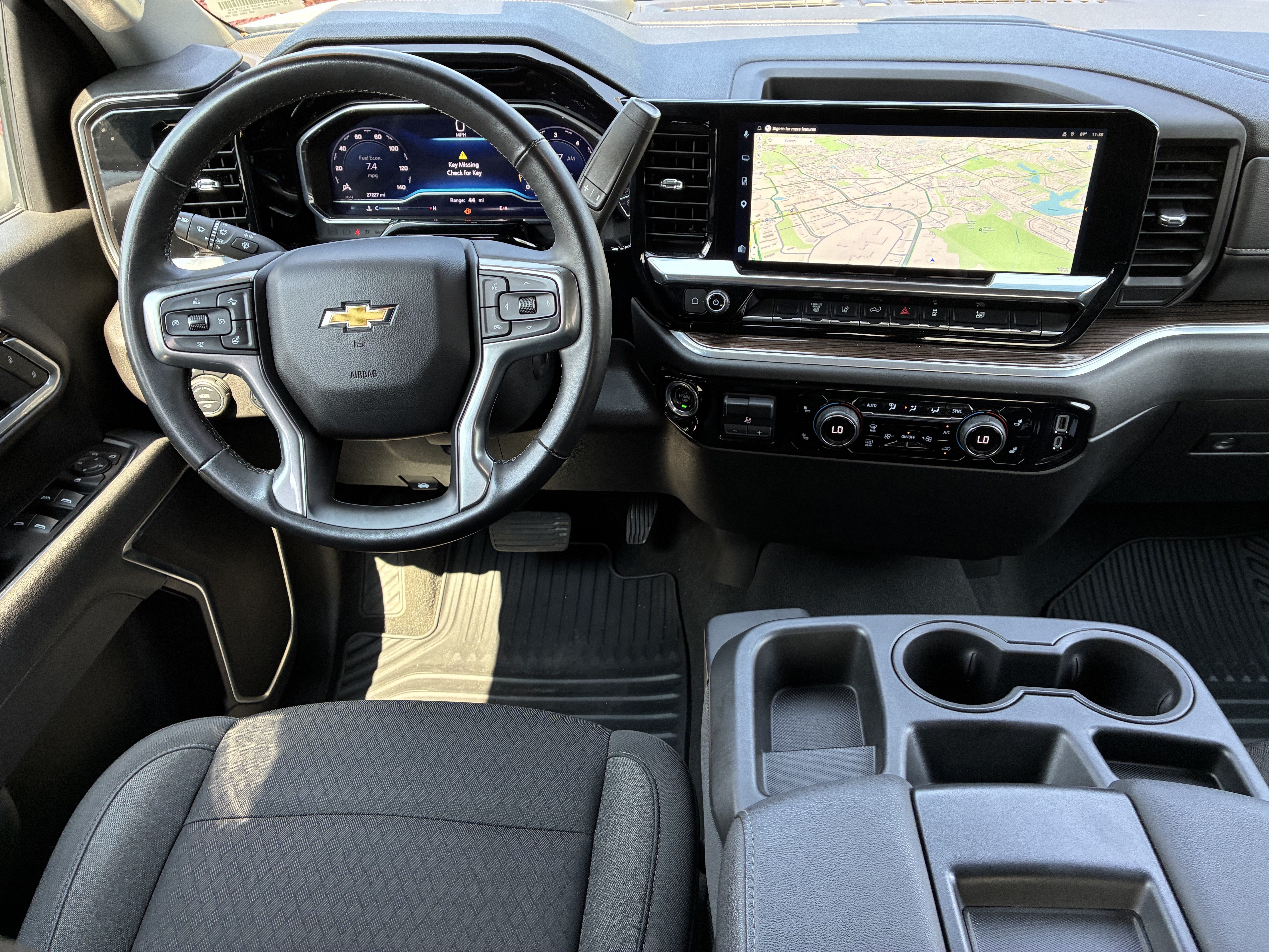 Used 2025 Chevrolet Silverado 2500 LT w/ Convenience Package AWD/4WD image 22