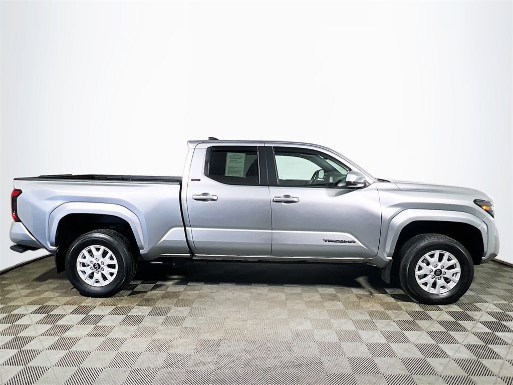Certified 2024 Toyota Tacoma SR5 image 9