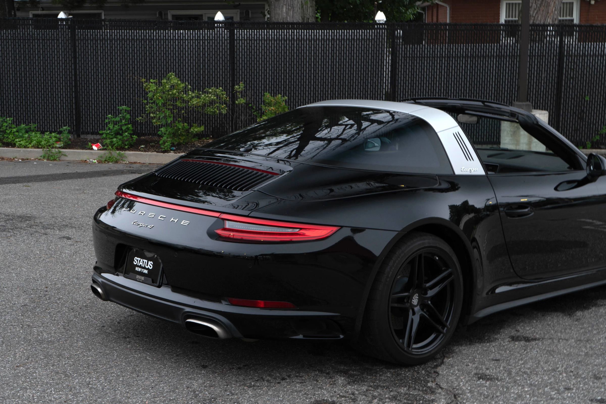 Used 2018 Porsche 911 Targa 4 image 41