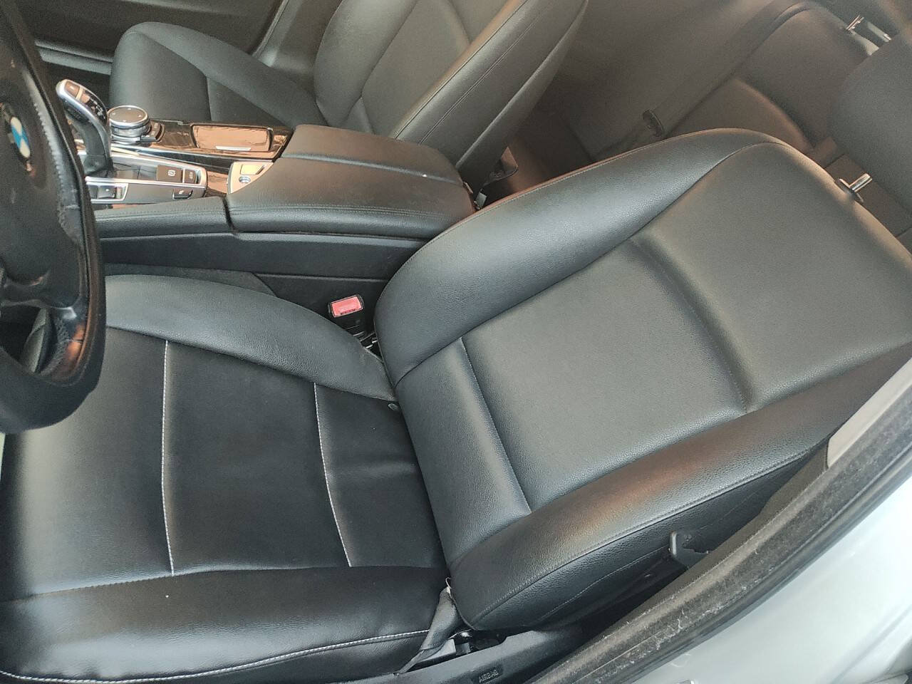 Used 2016 BMW 528i Sedan RWD image 36