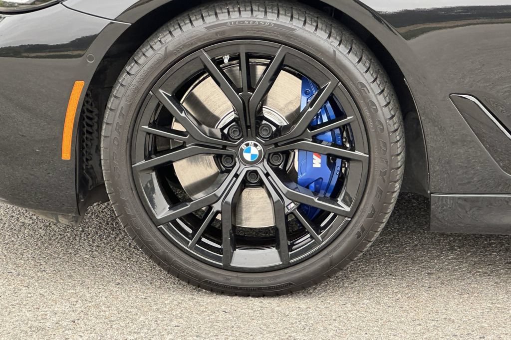Used 2023 BMW 540i w/ M Sport Package RWD image 32