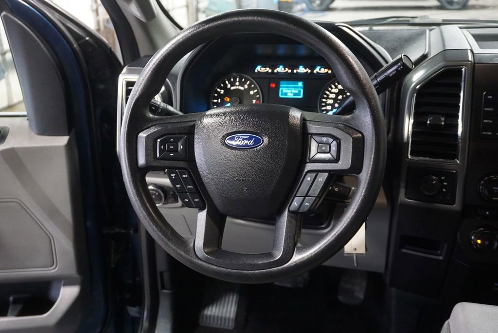 Used 2016 Ford F150 XLT image 10