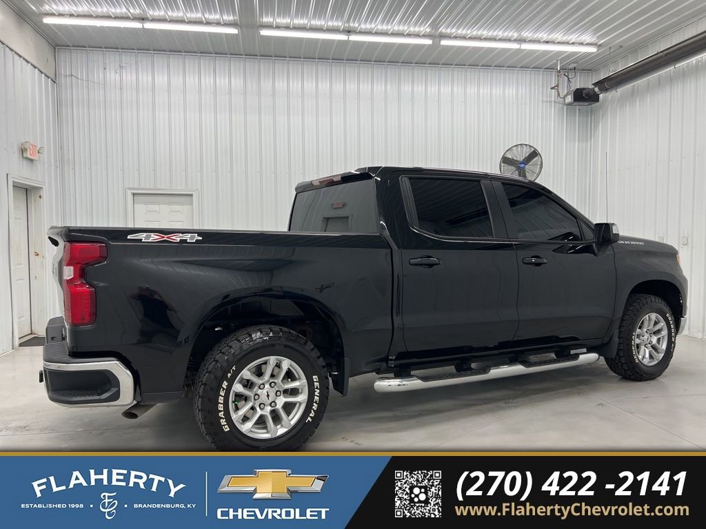 Used 2024 Chevrolet Silverado 1500 LT w/ Max Trailering Package AWD/4WD image 2