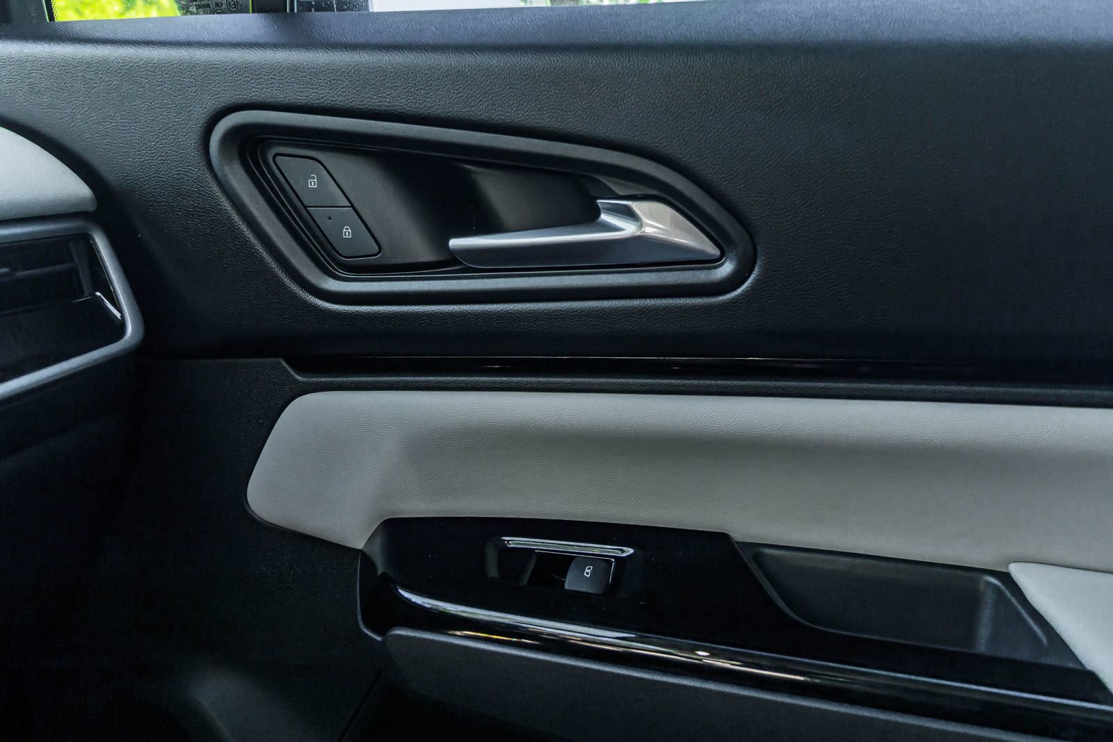 Used 2024 Honda Prologue Touring image 24