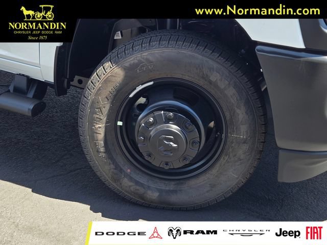 New 2026 RAM 3500 Tradesman AWD/4WD image 5