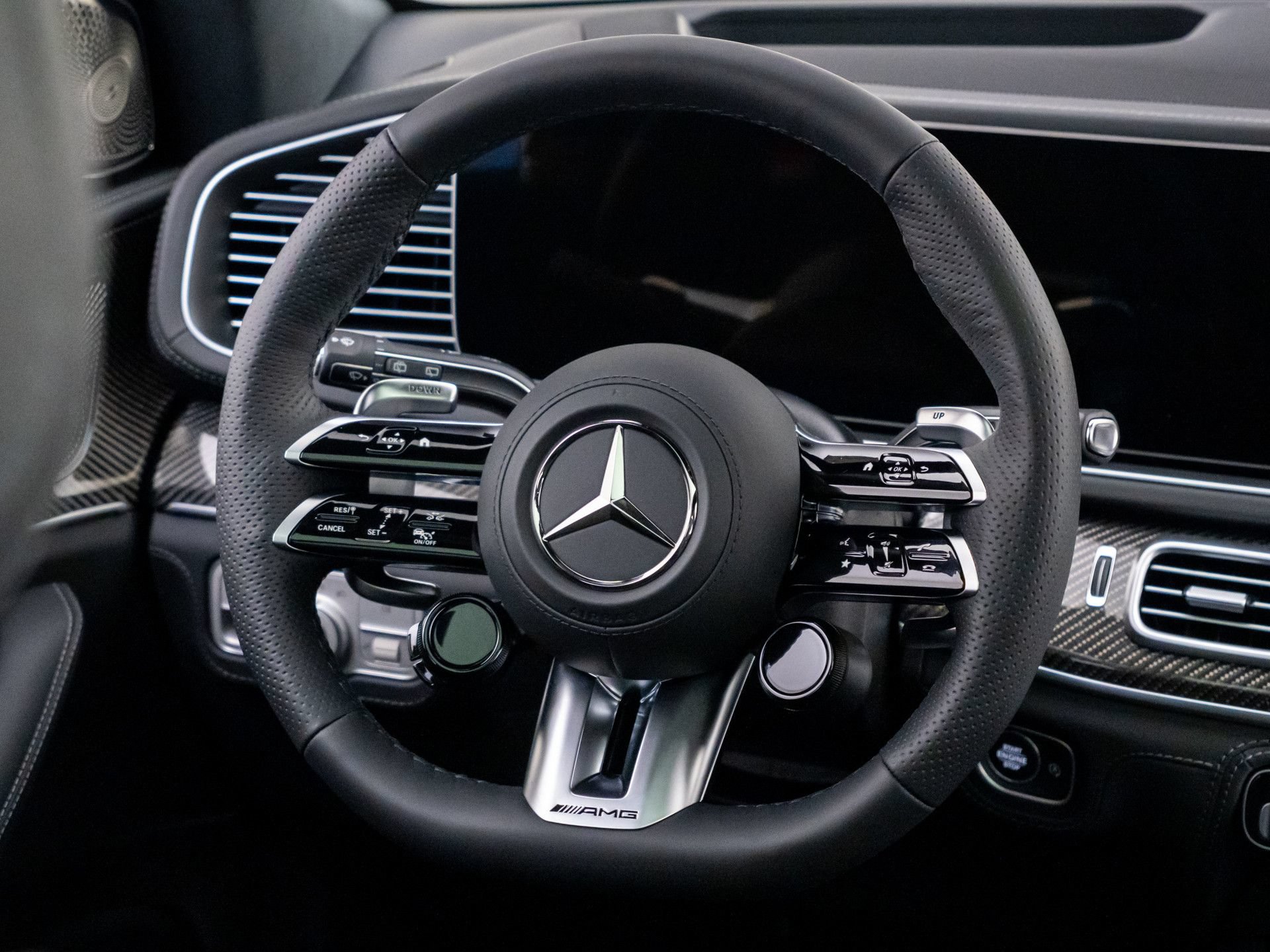 New 2026 Mercedes-Benz GLS 63 AMG 4MATIC image 11