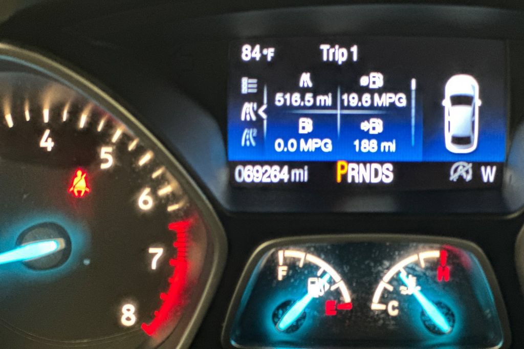 Used 2017 Ford Escape SE w/ Equipment Group 201A AWD/4WD image 26
